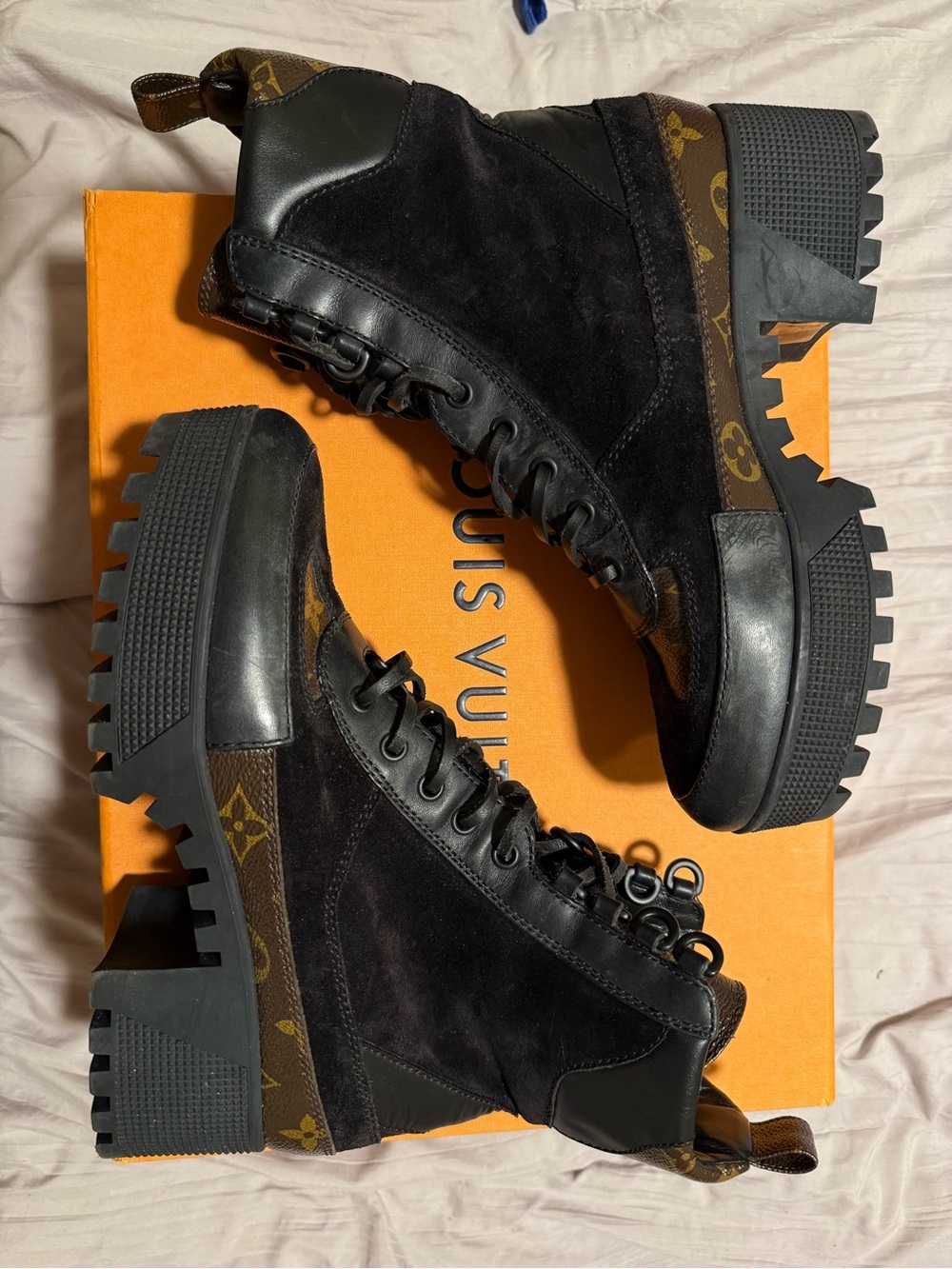 Louis Vuitton Laureate Desert Boot